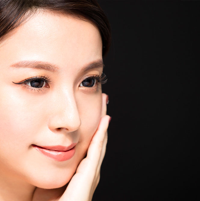 Facelift & skin tightening treatment -
